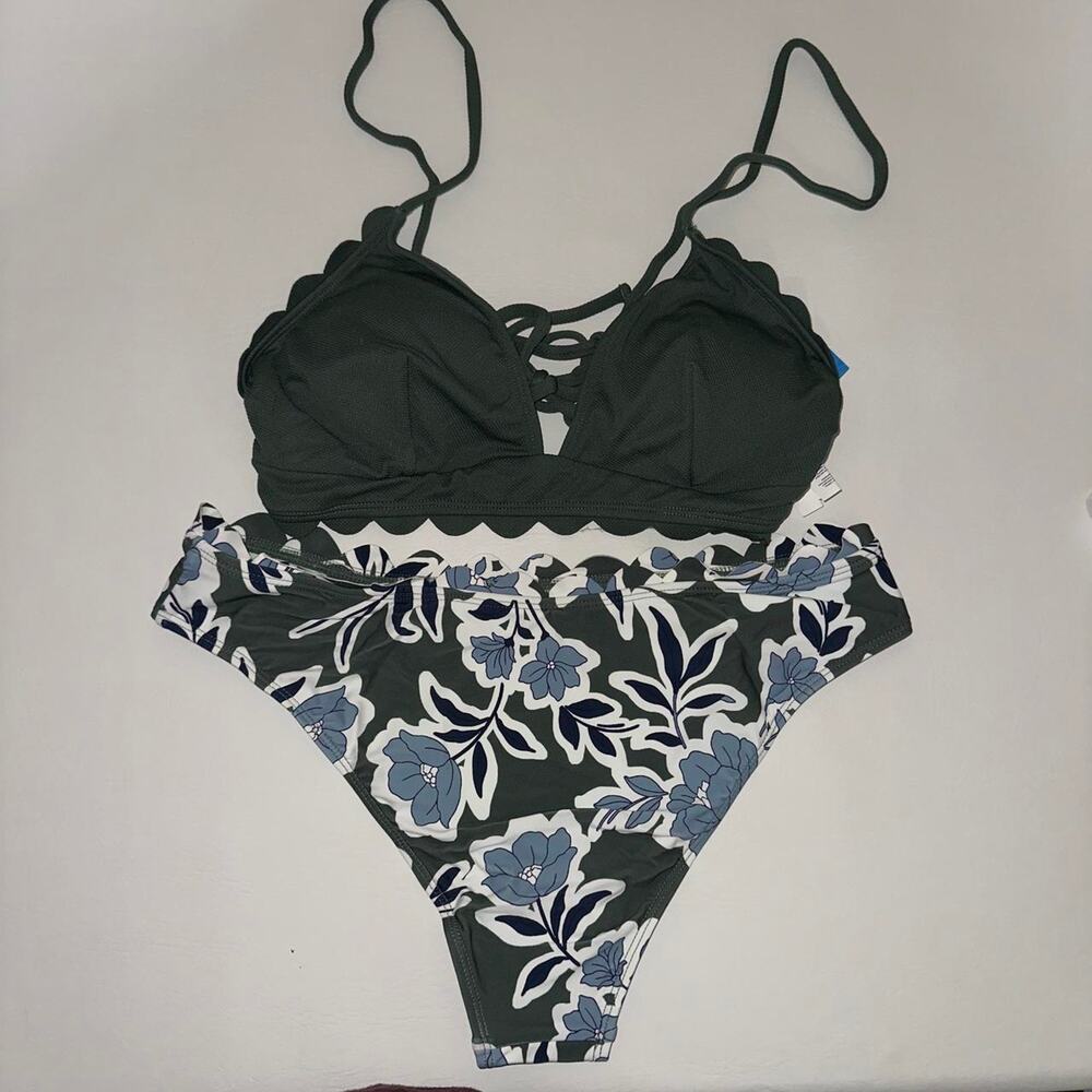 Nwt cupshe brand green and blue bikini